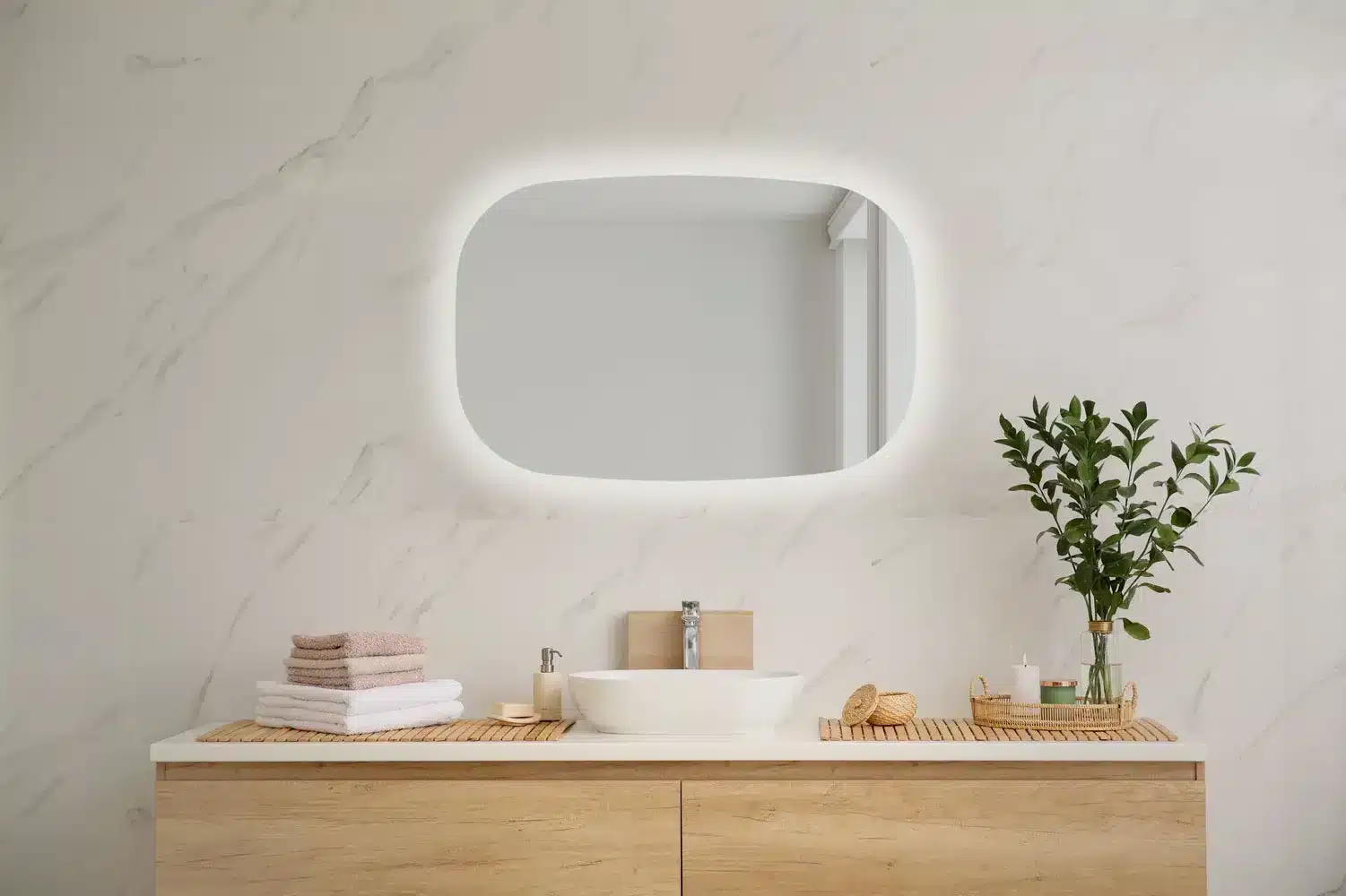 mirror-for-hotel-bathroom-MARA-rounded