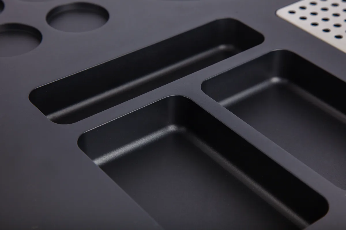 B-TRAY SIESTA with 3 compartments for condiments