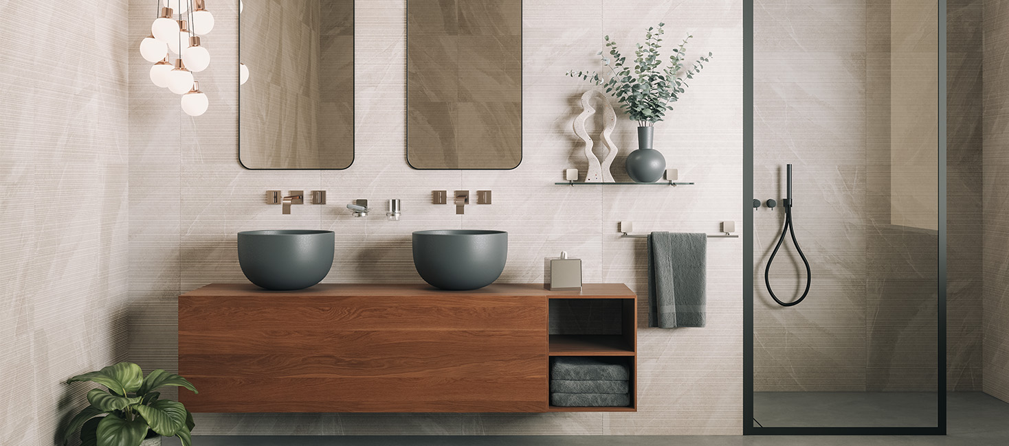 Bathroom accessories Topaz collection color Chrome