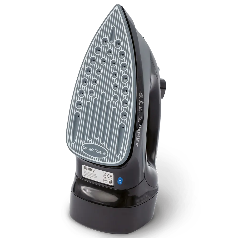 Hotel steam iron ceramic soleplate