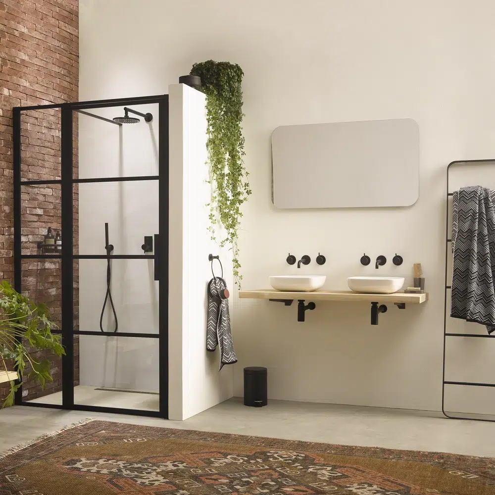 3L freestanding pedal bin for hotels – Black